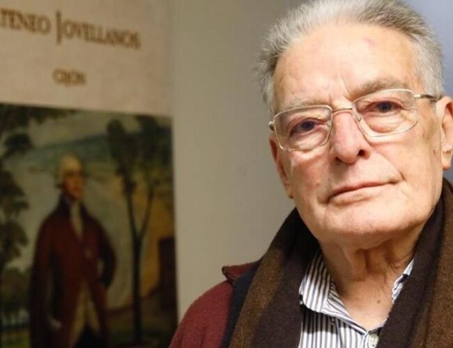 José Martín Lanchas presenta ‘El discípulo predilecto de Jesús’