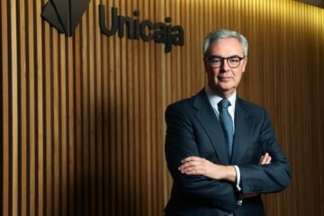 José Sevilla (Unicaja): “Estamos centrados en nuestro plan estratégico, no en fusiones”