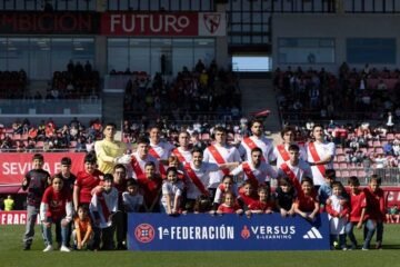 El Sevilla FC oficializa seis salidas del filial