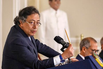 Virulenta crisis política entre Petro y EEUU: «Ni me dejo presionar, ni me asusta un congresista diciéndome narcoterrorista»