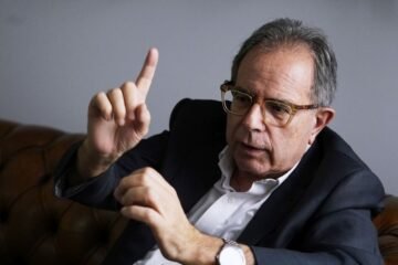 Avelino Corma, químico: «Ni podemos usar solo estiércol como abono ni vestirnos todos de lana merina. Hace falta la química»