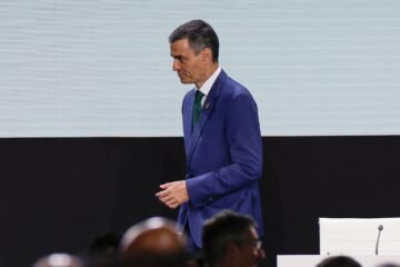 Sánchez ultima los cambios en un PSOE expectante