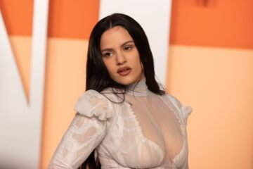 Rosalía rechaza las acusaciones de “silencio cómplice” hacia Gaza y pide señalar a quien tiene “poder”