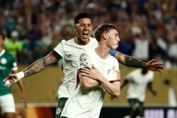 Un gol en propia puerta mete al Chelsea en semifinales