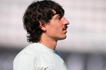Bellerín da un paso al frente