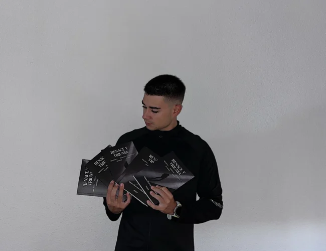Jaime Blázquez Blázquez comparte su viaje de superación personal en una obra que inspira a levantarse y seguir adelante