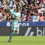 El mercado de fichajes tiene eco en el once del Betis