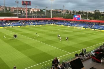 Barcelona-Valencia en el Johan Cruyff: como un partido de las categorías inferiores