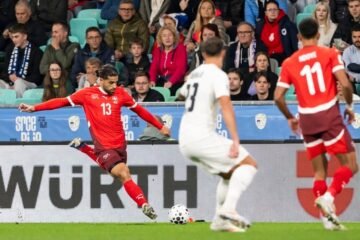 Ricardo Rodríguez, titular en el Eslovenia-Suiza