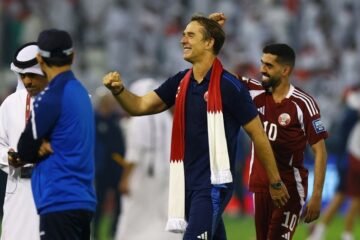 Lopetegui clasifica a la selección de Qatar para el Mundial y el Sevilla lo felicita