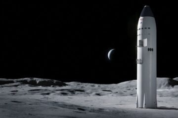 SpaceX planea una misión simplificada a la Luna para recuperar el favor de la NASA y China amenaza con pisarla antes de 2030