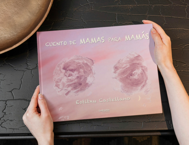 Estitxu Castellano Quintana desnuda y amamanta un nuevo género literario: Cuento de mamas para mamás