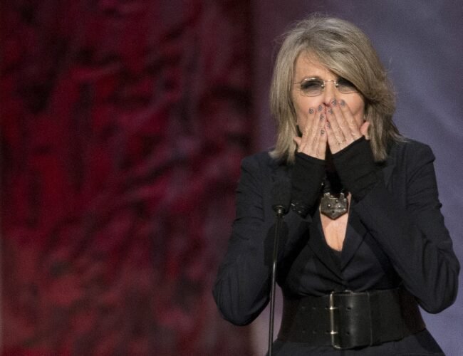 Diane Keaton no cabe en una IA 