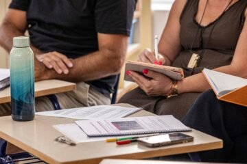 El bienestar de los profesores como urgencia nacional