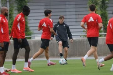 Almeyda, contra el Atlético y la ‘maldición’ del Sevilla en los grandes campos