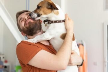 Es más higiénico besar a tu perro que a tu novio barbudo