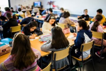 El programa educativo para el alumnado vulnerable que eliminó Rajoy lleva ahora el éxito académico a 3.000 colegios e institutos