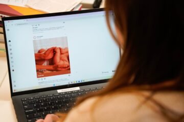 La promesa de elegir cuándo ser madre convertida en negocio: cómo los algoritmos impulsan la congelación de óvulos