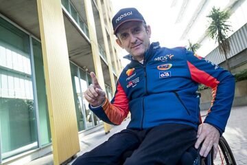 Isidre Esteve : «Solo me acuerdo de que voy en silla de ruedas cuando veo a alguien en silla de ruedas»