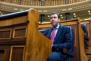 Adif da por reparada la línea Madrid-Sevilla tras un mes de corte por el siniestro de Adamuz