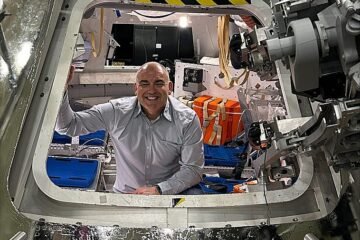 Quién es Carlos García-Galán, el malagueño al que la NASA ha puesto al mando de la primera colonia humana en la Luna