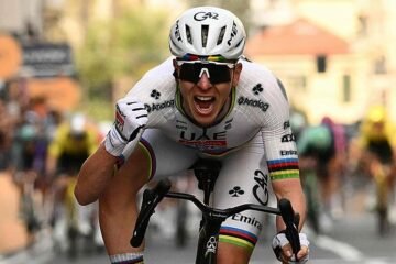 Un monumental Pogacar gana su primera Milán-San Remo