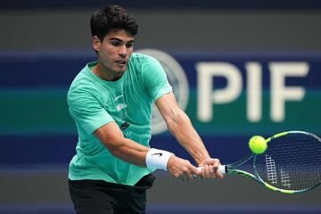 Alcaraz – Fonseca: horario, canal de televisión y dónde ver online el partido de Miami hoy