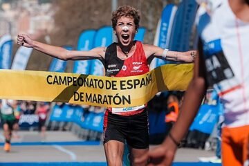 El histórico debut de la sevillana Carolina Robles en maratón: campeona de España en Barcelona