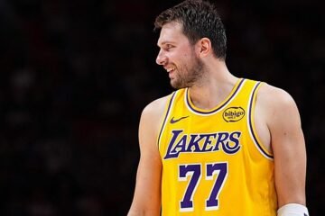 Bárbaro Doncic: suma 100 puntos en menos 24 horas