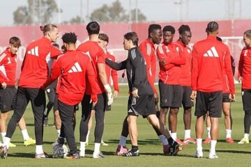 Vlachodimos, ausente en la vuelta al trabajo del Sevilla FC