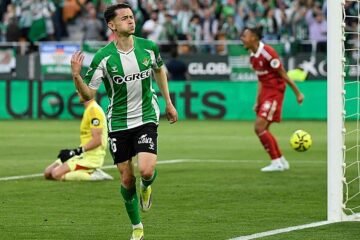 Nueve de los diez últimos goles del Betis fueron antes del descanso