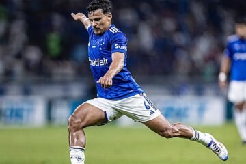Emisarios del Betis siguen en directo a Kaiki Bruno, lateral izquierdo del Cruzeiro