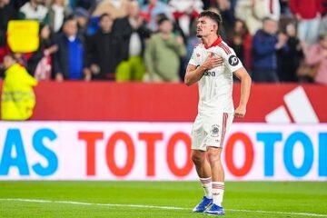 El crecimiento de Kike Salas sigue al alza en el Sevilla FC