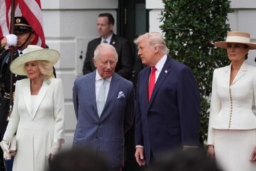 Trump da la bienvenida al «fantástico» rey Carlos III, que comienza su visita de Estado a EEUU con el objetivo de recomponer la «relación especial» hecha añicos