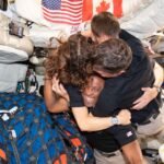 Los cuatro de la Artemis 2: la aventura lunar de unos astronautas que han emocionado al planeta