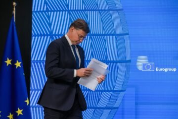 Vuelven los ‘halcones’ de la austeridad