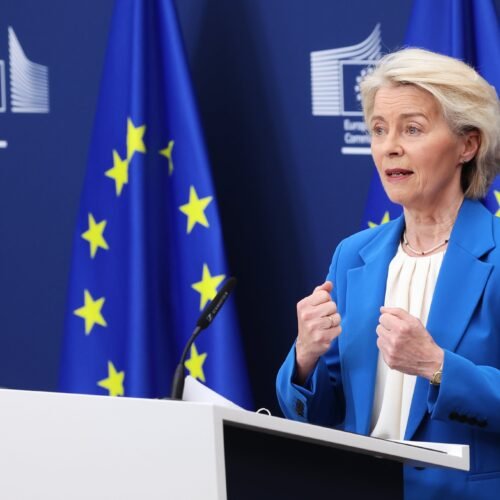 Bruselas ultima su aplicación digital para verificar la edad de los usuarios de las plataformas