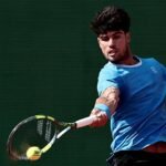 Alcaraz quiebra a Vacherot y defenderá ante Sinner el título en Montecarlo y el número 1