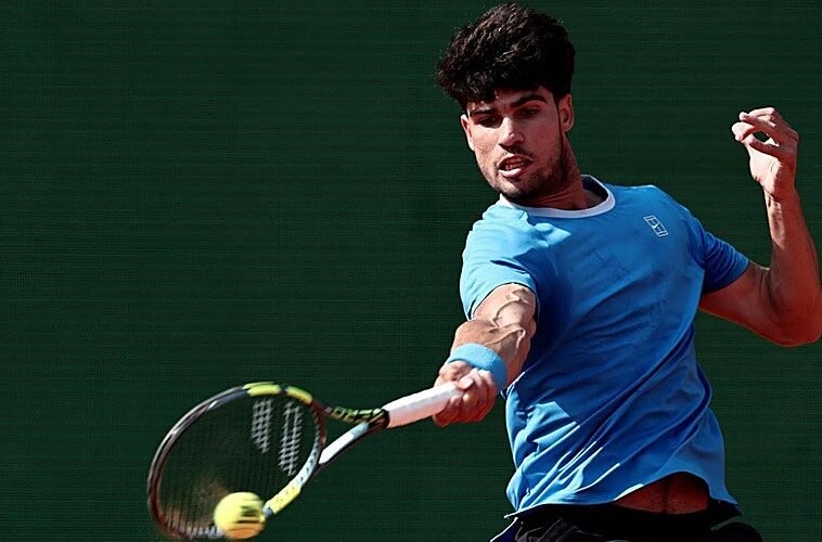 Alcaraz quiebra a Vacherot y defenderá ante Sinner el título en Montecarlo y el número 1