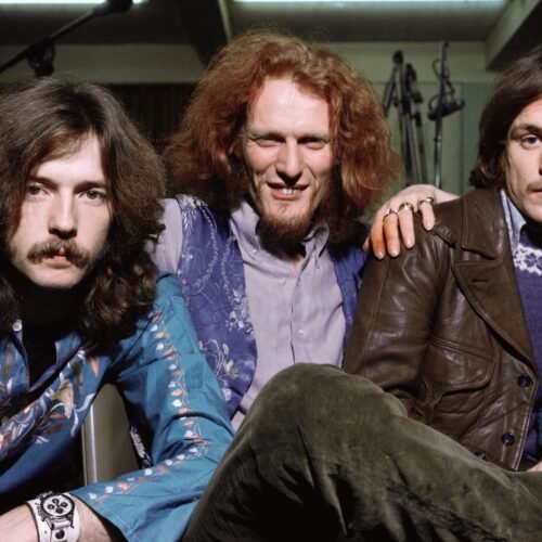 Eric Clapton actúa en España: la historia de cómo revolucionó el rock con Cream, un volcán que solo duró dos años