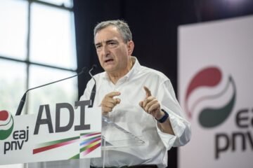 El PNV ve “irresponsable” que Sánchez siga más allá de 2026 por una “agenda descontrolada y judicializada”