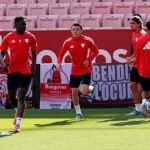 Alineaciones probables del Sevilla – Real Sociedad de LaLiga EA Sports 2025-2026: onces y banquillo de suplentes