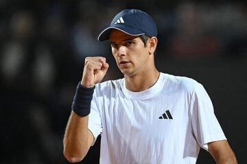 Jódar domina a Tien y se planta en los cuartos de final de Roma