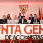 El Sevilla FC estudia las vías para la ampliación de capital, con o sin venta