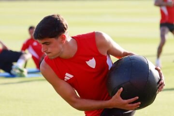 El fichaje de Juan Iglesias allana la salida de Juanlu del Sevilla FC