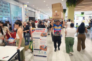 La comunidad venezolana en Madrid envía ayuda y vive la tragedia desde la impotencia de la distancia: «Perdí una prima, le cayó una pared encima. Ayer la enterraron mis tíos»