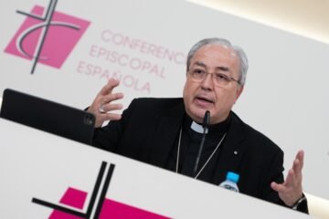 La Conferencia Episcopal dice que “no está encima de la mesa” un acto de reparación colectiva a las víctimas de pederastia