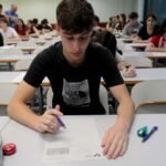 La carrera entre educación y tecnología