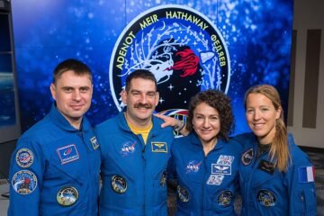 Una fuga de aire obliga a los astronautas de la estación espacial a refugiarse en una nave de Space X durante dos horas
