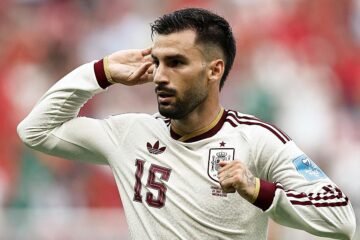 Álex Baena, el faro en medio de la ventisca